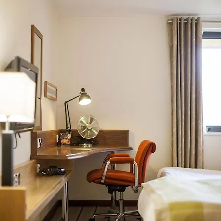 At Bristol Hotel 3*