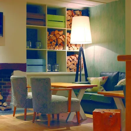 Hotel At